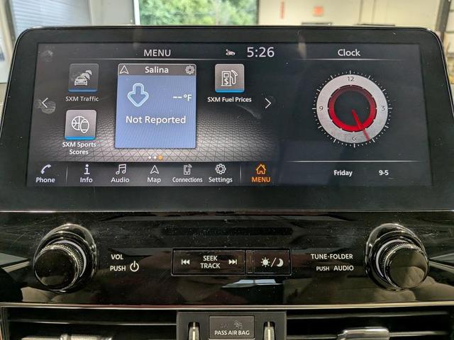 Photo of 2022 Aspen White Nissan Armada