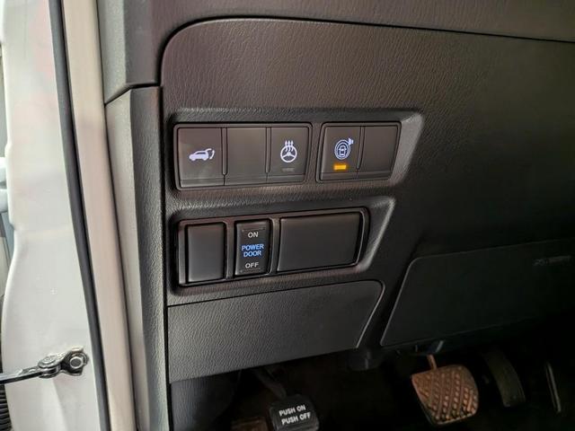 Photo of 2022 Aspen White Nissan Armada