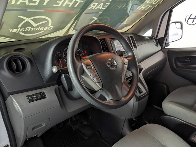 Photo of 2020 Cloud White Nissan NV200