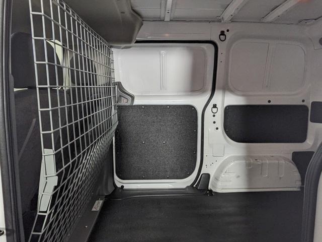 Photo of 2020 Cloud White Nissan NV200
