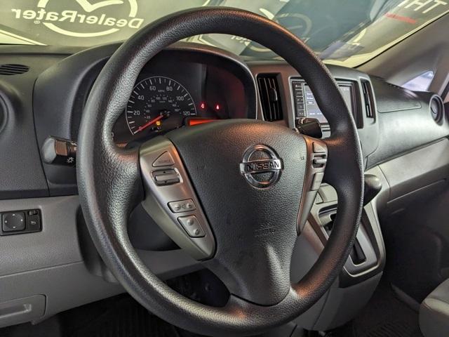 Photo of 2020 Cloud White Nissan NV200