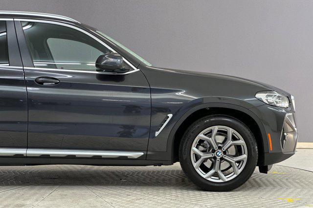 Photo of 2024 Dark Graphite Metallic BMW X3