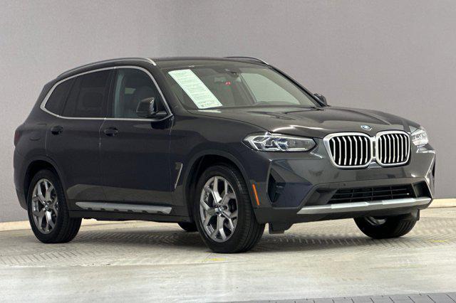 Photo of 2024 Dark Graphite Metallic BMW X3