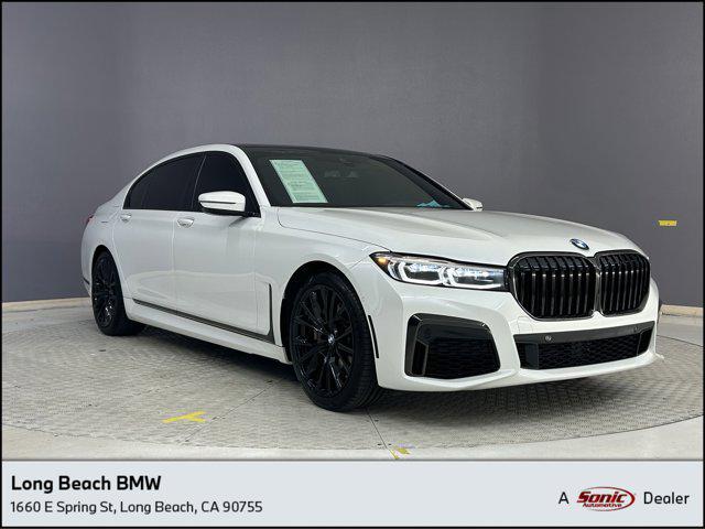 2022 BMW 740