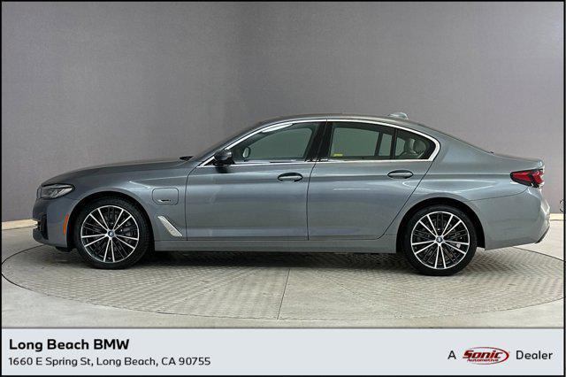 2022 BMW 530E