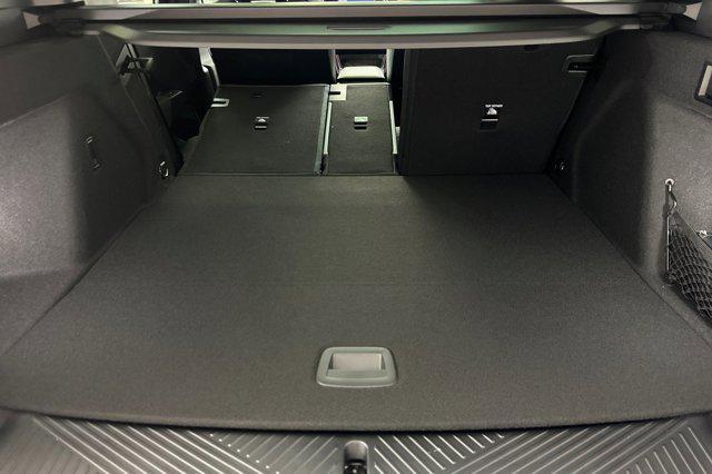 Photo of 2025 Alpine White BMW X3