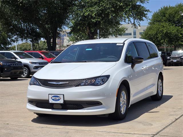 Photo of 2025 Bright White Clearcoat Chrysler Voyager