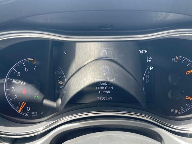 Photo of 2019 Bright White Jeep Grand Cherokee
