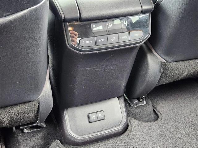 Photo of 2021 Ruby Flare Pearl Toyota Highlander