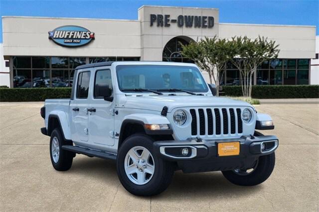 2023 Jeep Gladiator