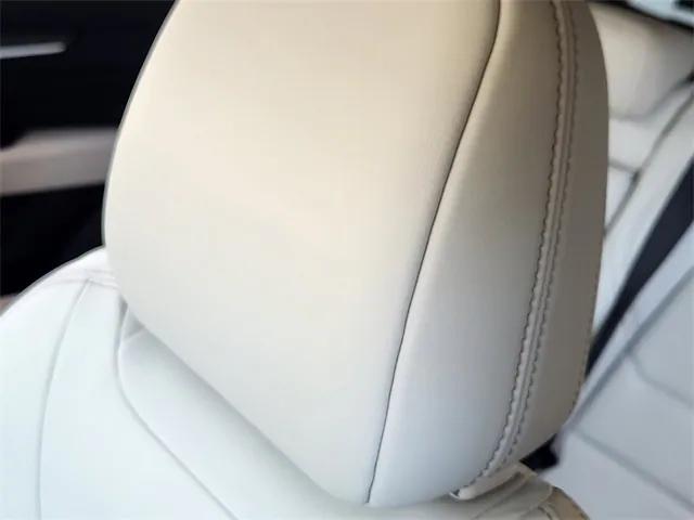 Photo of 2022 Jet Black Mica Mazda CX-5