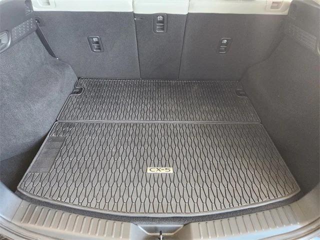 Photo of 2022 Jet Black Mica Mazda CX-5