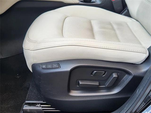 Photo of 2022 Jet Black Mica Mazda CX-5