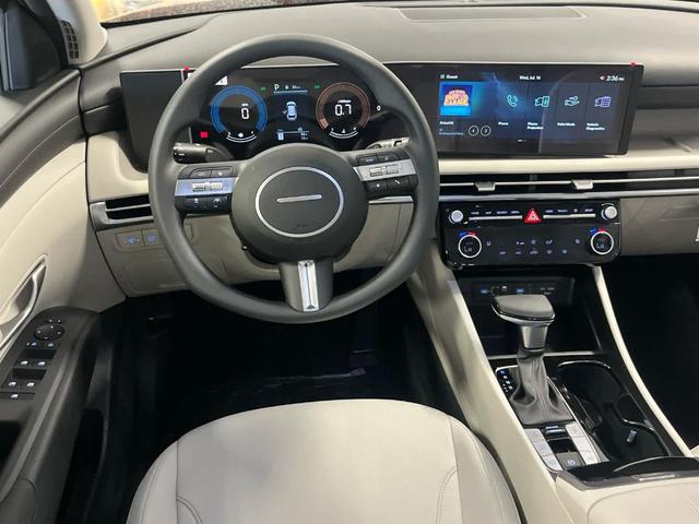Photo of 2025 Red Hyundai TUCSON