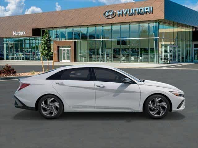 Photo of 2025 White Hyundai ELANTRA HEV
