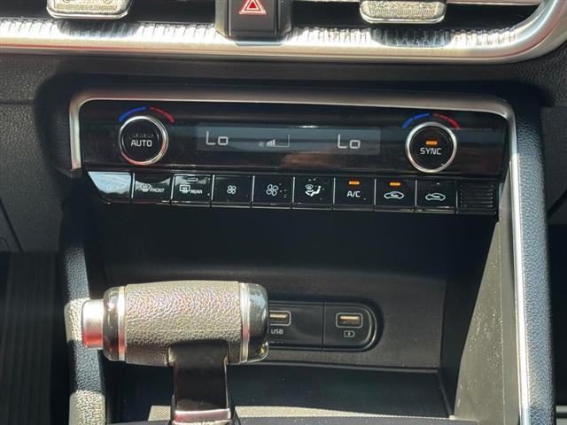 Photo of 2021 Wolf Gray Kia K5