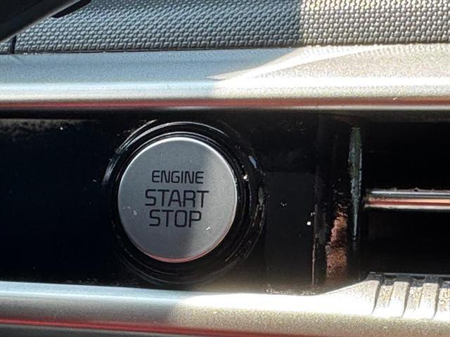 Photo of 2021 Wolf Gray Kia K5