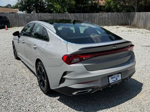 Photo of 2021 Wolf Gray Kia K5