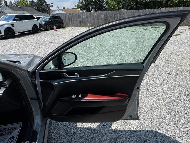 Photo of 2021 Wolf Gray Kia K5