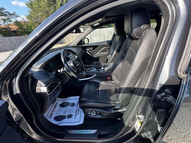 Photo of 2018 Corris Grey Metallic Jaguar F-PACE