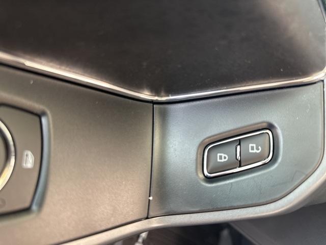 Photo of 2025 Agate Black Metallic Ford F-150