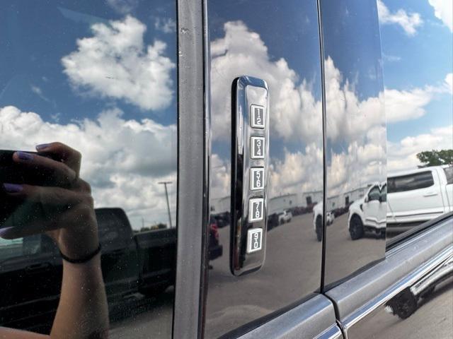 Photo of 2019 Magma Red Ford F-150