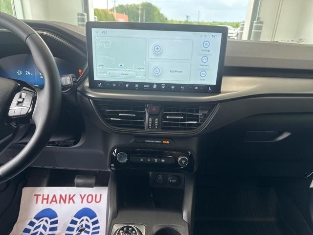 Photo of 2025 Oxford White Ford Escape