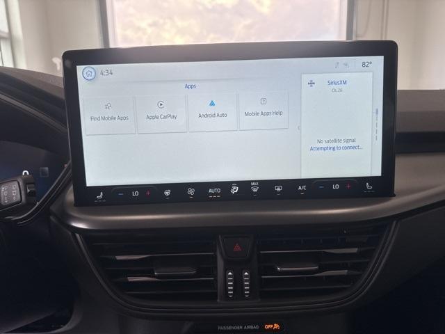 Photo of 2025 Space Silver Ford Escape