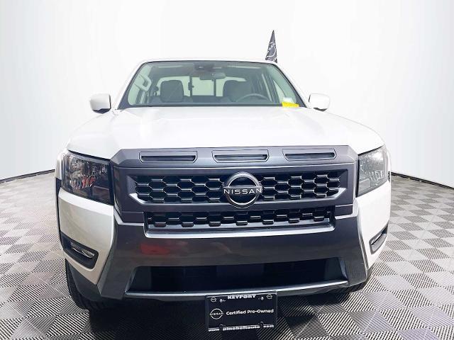 Photo of 2025 Glacier White Nissan Frontier