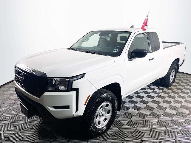 Photo of 2023 Glacier White Nissan Frontier