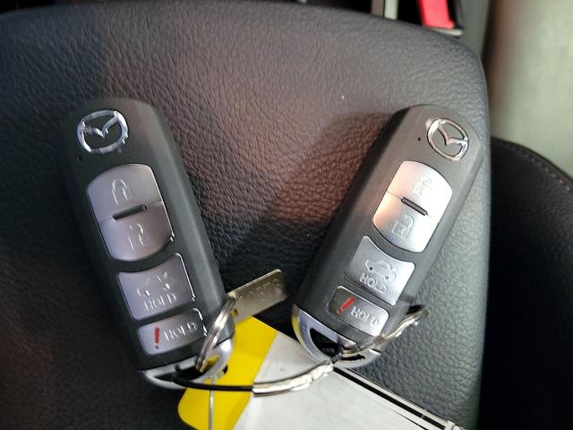 Photo of 2013 Blue Mazda Mazda3