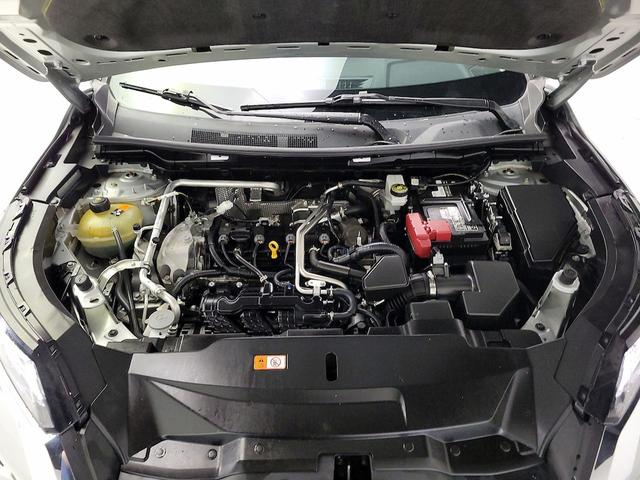 Photo of 2023 Silver Mitsubishi Outlander
