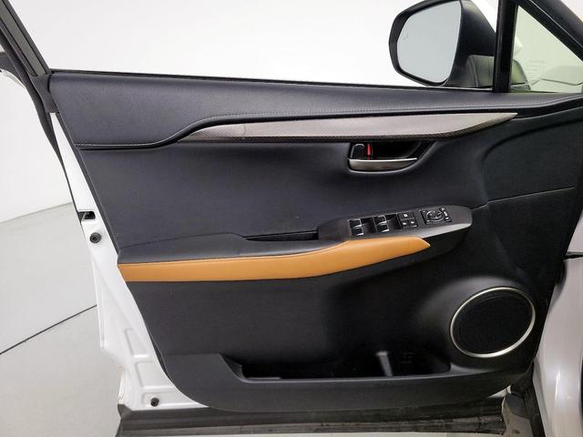Photo of 2019 White Lexus NX 300