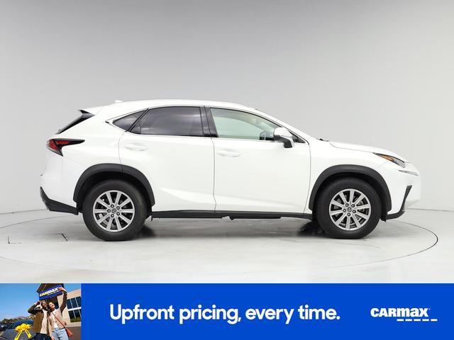 Photo of 2019 White Lexus NX 300