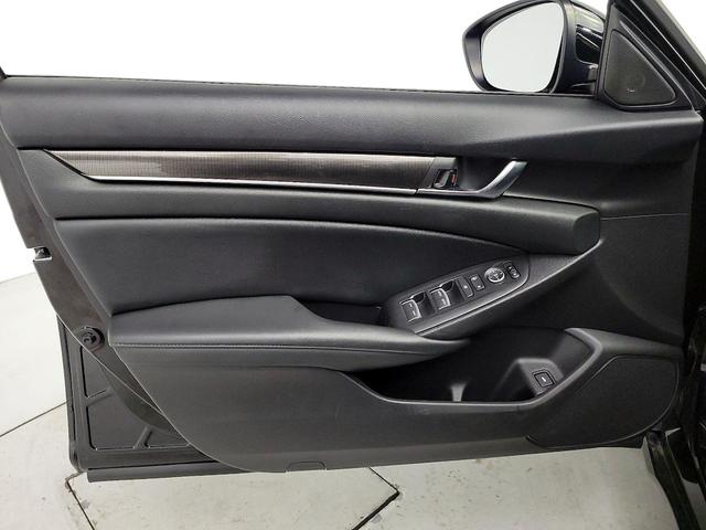 Photo of 2021 Black Honda Accord