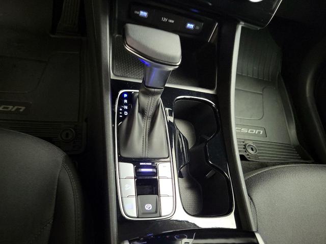 Photo of 2024 Gray Hyundai TUCSON