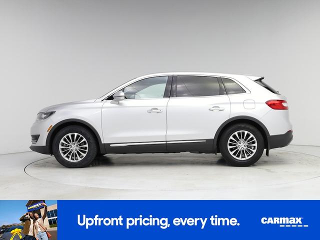 Photo of 2016 Silver Lincoln MKX