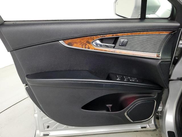 Photo of 2016 Silver Lincoln MKX
