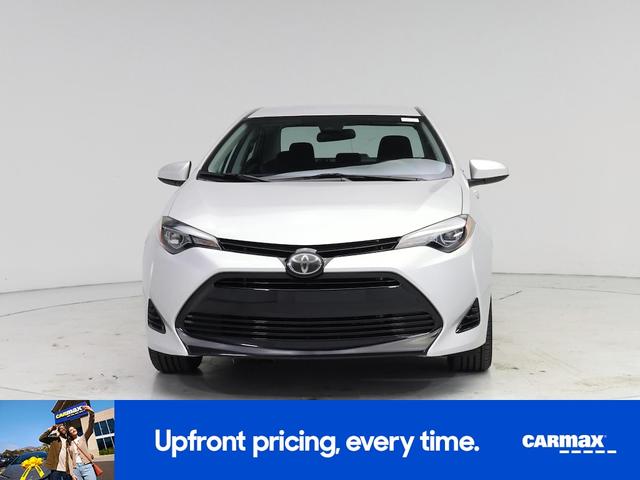 Photo of 2018 Silver Toyota Corolla