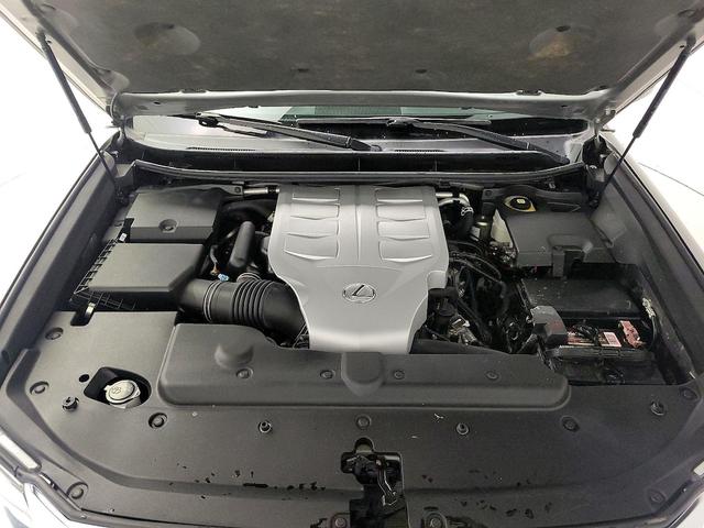 Photo of 2022 Silver Lexus GX 460