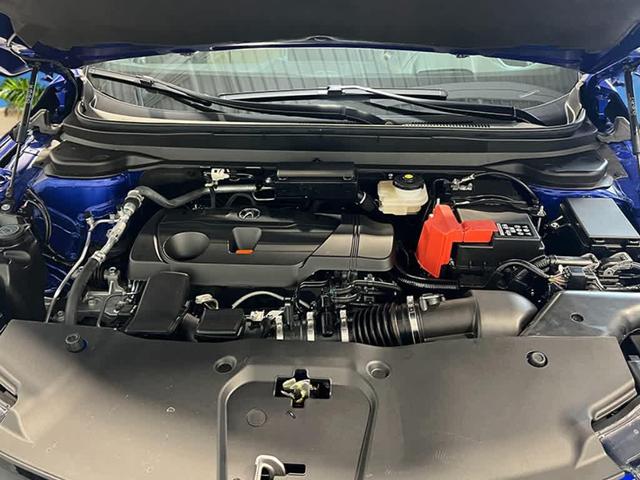 Photo of 2025 Apex Blue Pearl Acura RDX