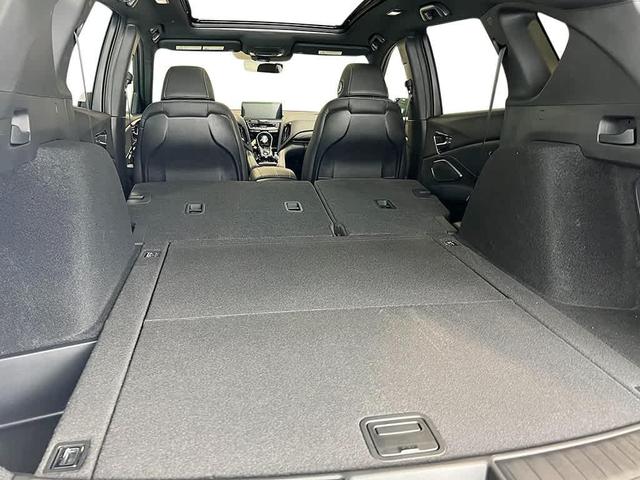 Photo of 2025 Solar Silver Metallic Acura RDX