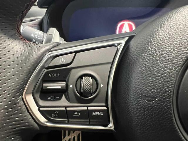 Photo of 2025 Urban Gray Pearl Acura TLX