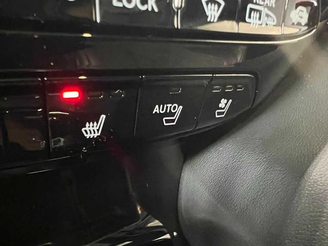 Photo of 2025 Performance Red Pearl Acura MDX