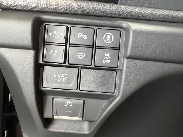 Photo of 2025 Urban Gray Pearl Acura RDX