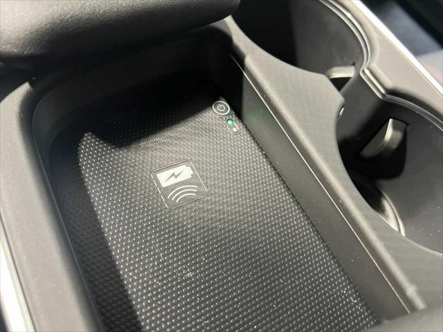 Photo of 2025 Platinum White Pearl Acura TLX