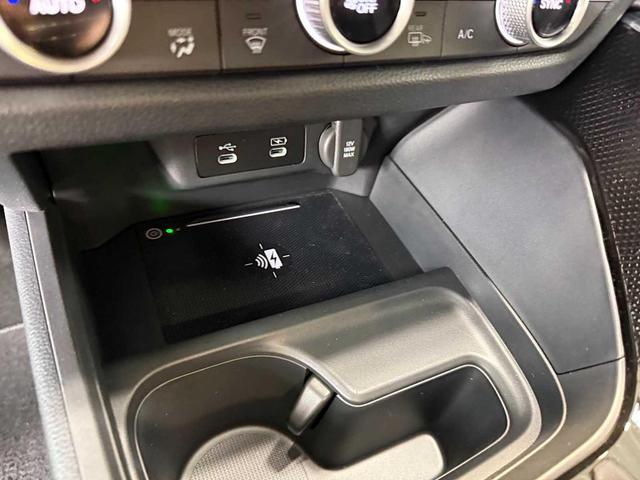 Photo of 2025 Solar Silver Metallic Acura ADX