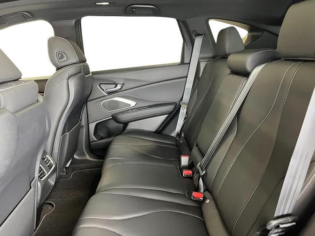 Photo of 2025 Liquid Carbon Metallic Acura RDX