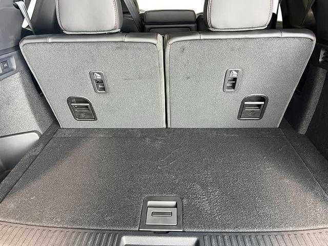 Photo of 2026 Solar Silver Metallic Acura MDX