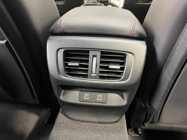 Photo of 2025 Urban Gray Pearl Acura TLX